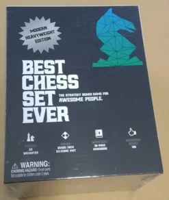 Best Chess Set Ever: Modern Style (Black/Green Reversible)